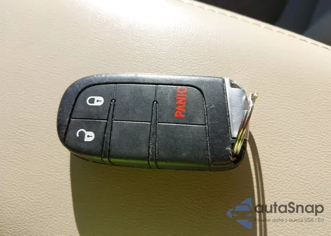 2020 Dodge Journey Se Value z USA, uszkodzony, nr VIN 3C4PDCAB1LT279020